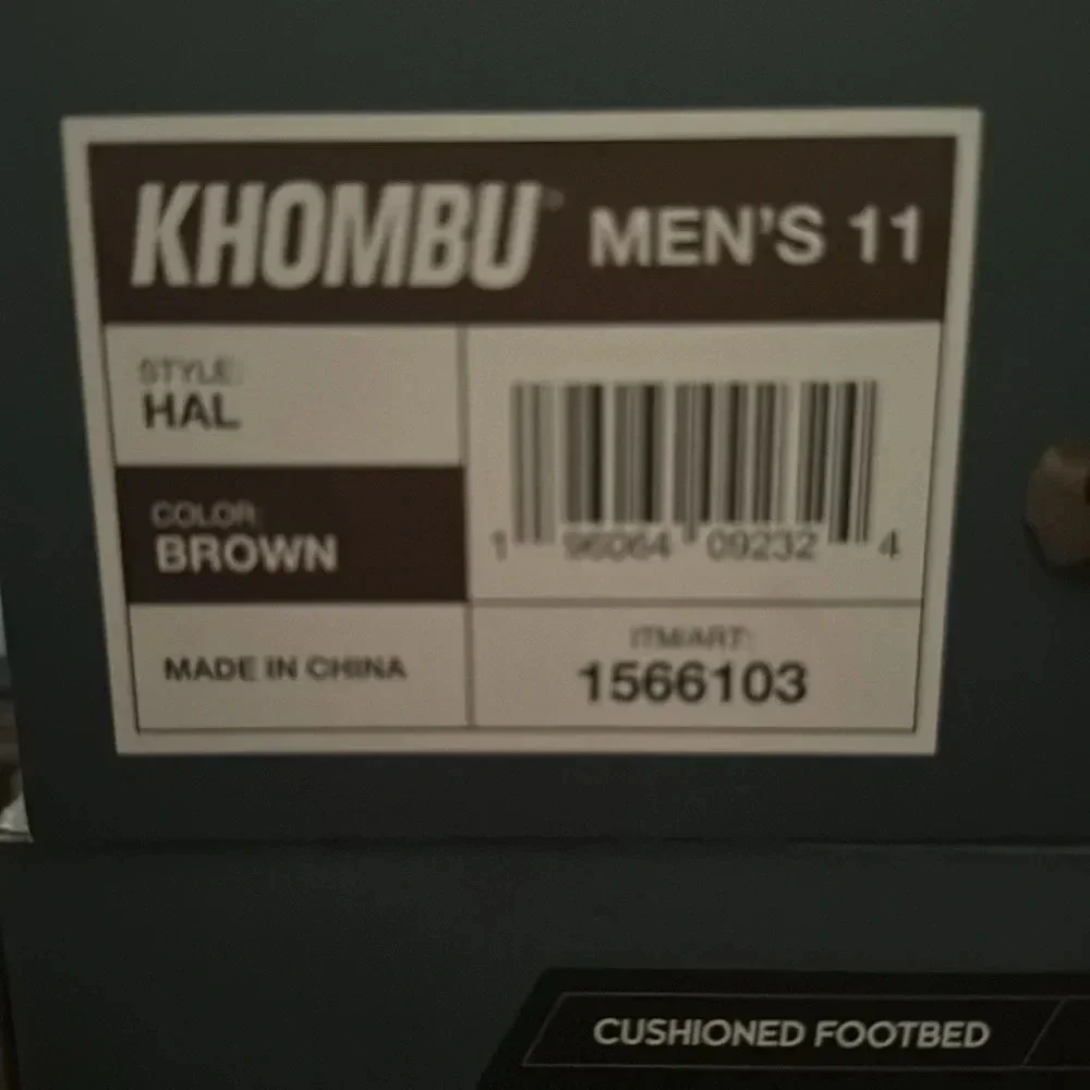 Khombu Men's Closed Toe Sandals Size 11